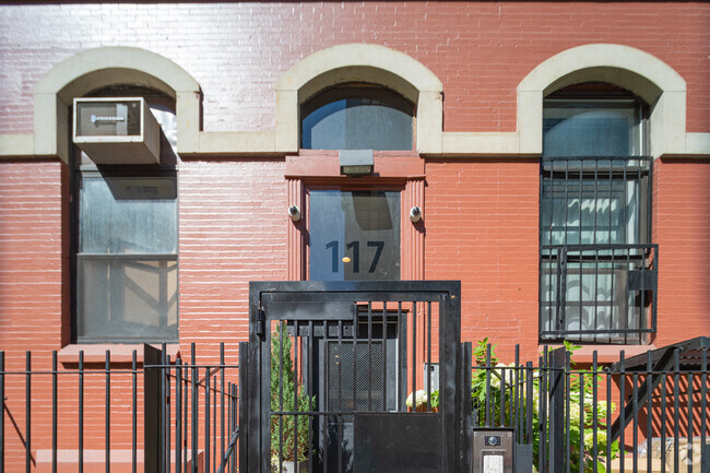 113-117 E 11th St New York, NY 10003 - 113-117 E 11th St