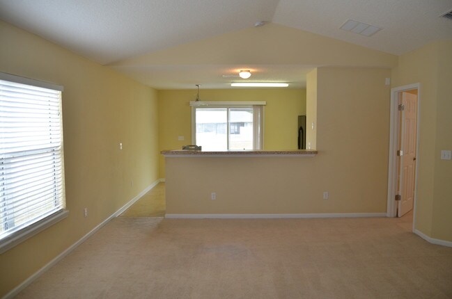 Building Photo - 96063 Aqua Vista Ct