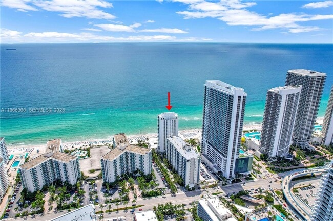 Building Photo - 3951 S Ocean Dr