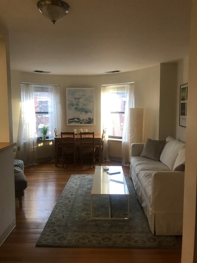 95 Gainsborough St Unit 402, Boston, MA 02115 Apartments in Boston