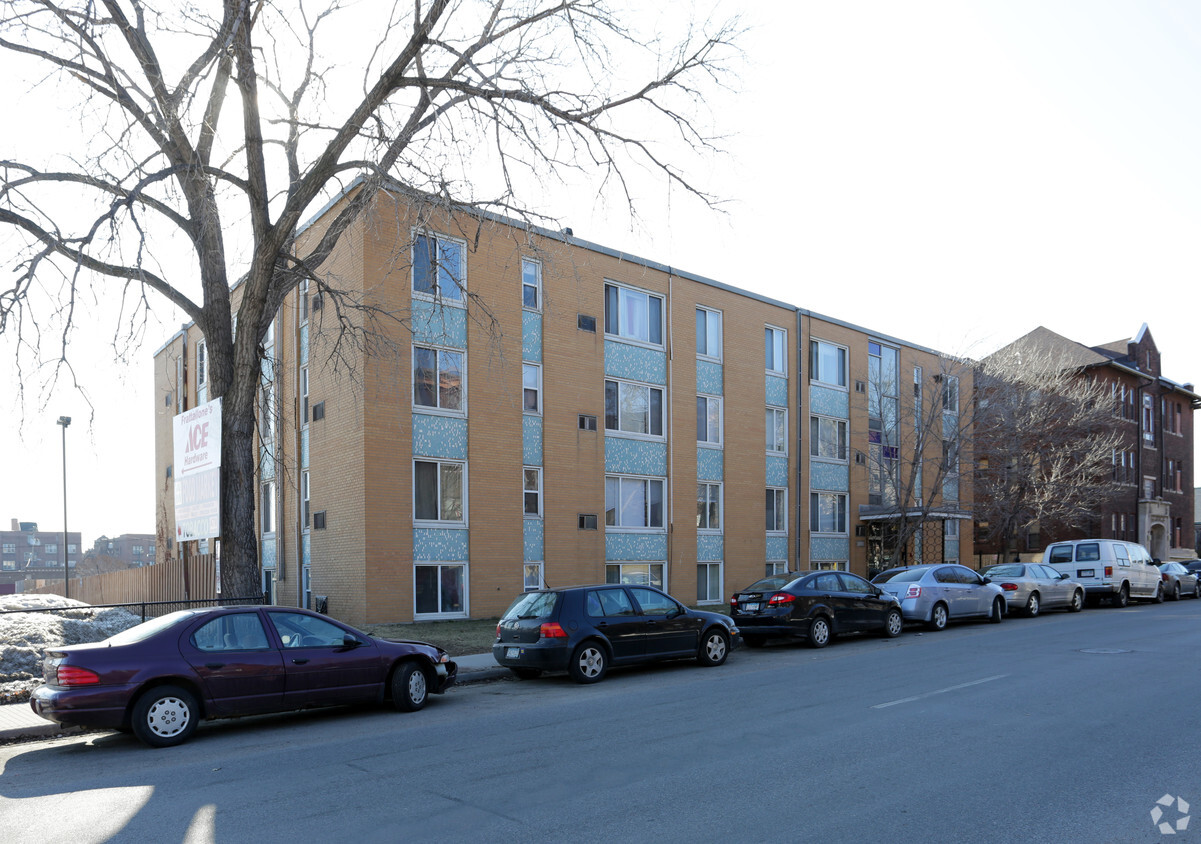 Building Photo - Stevens Square Neighborhood