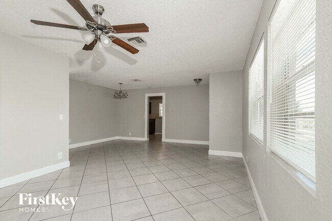 Foto del edificio - 1930 NW 2nd Ct