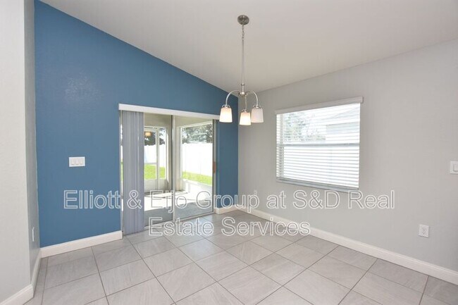 Foto del edificio - 154 Eloise Oaks Dr