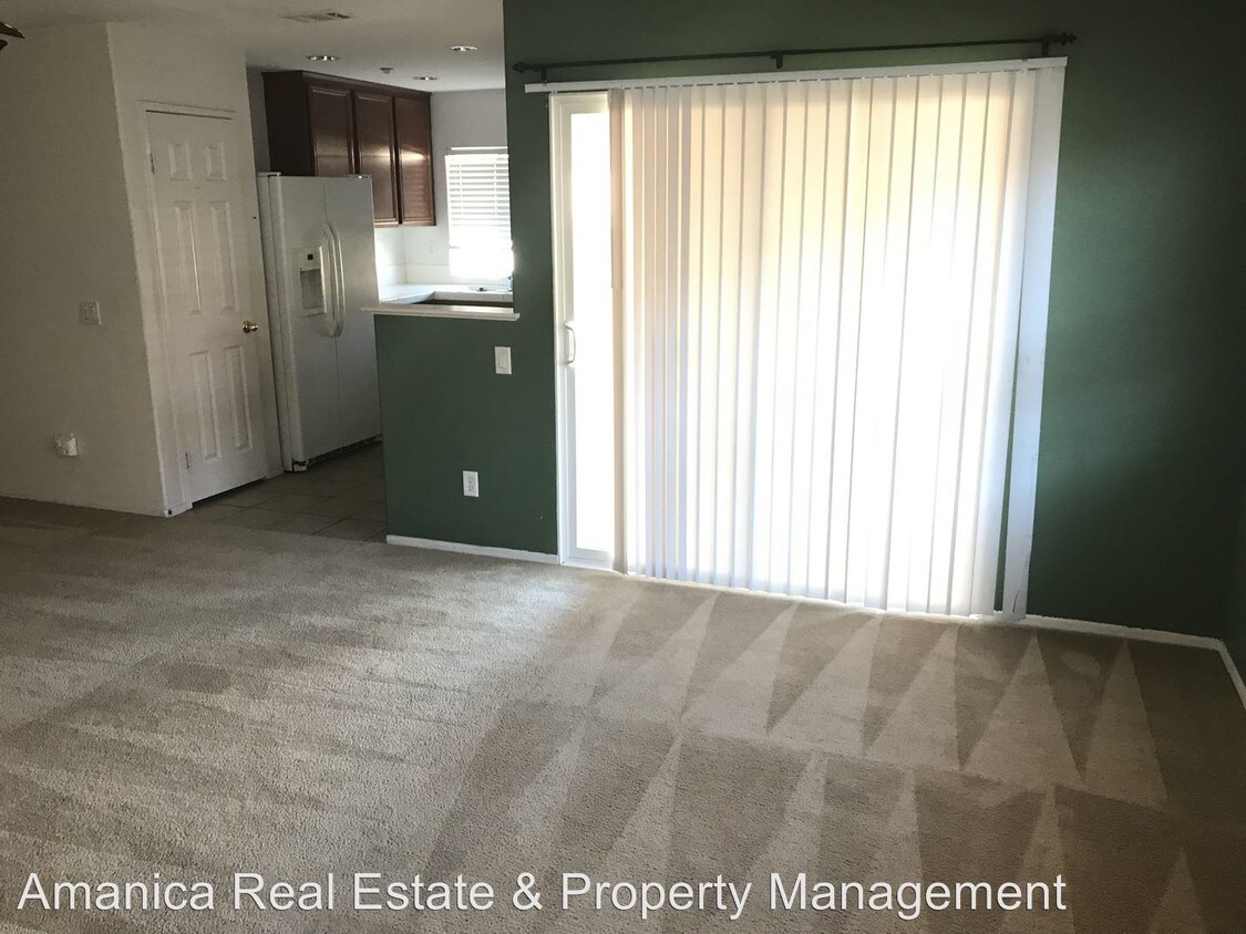 Foto principal - 15619 Lasselle St