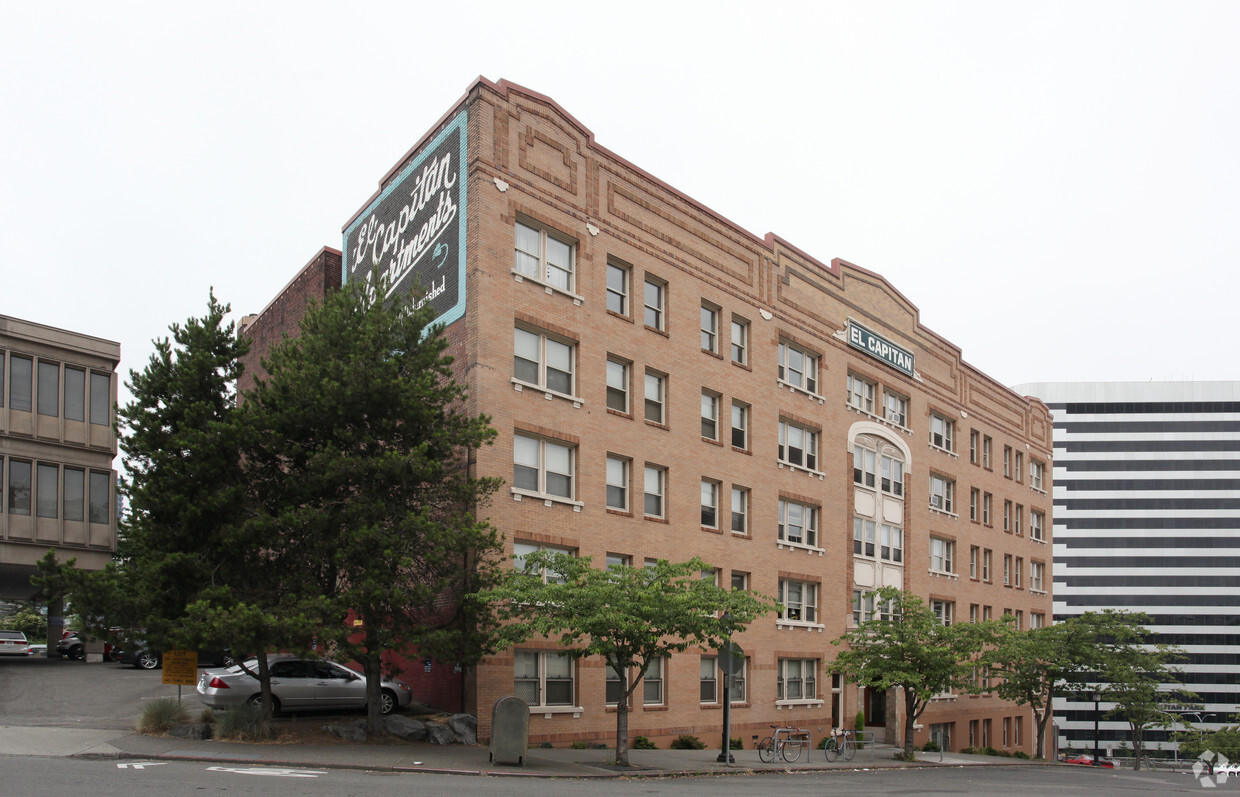 Primary Photo - El Capitan Apartments