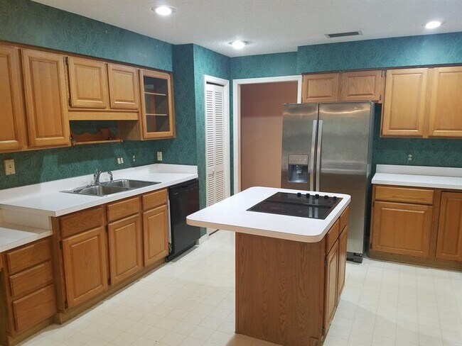 Building Photo - 2166 Eagles Rest Dr