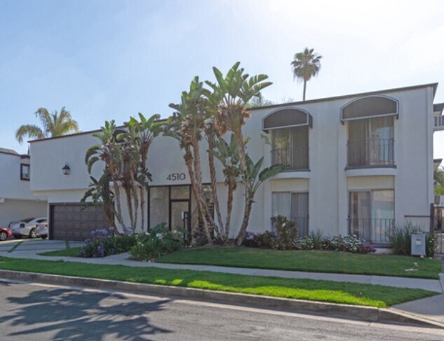 Foto del edificio - 4510 Colbath Ave