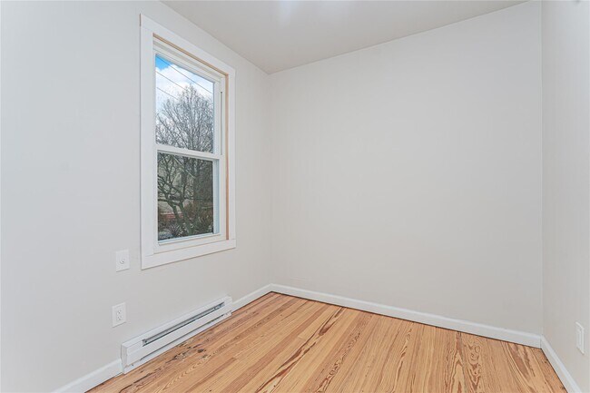 Foto del edificio - 165 Chestnut Ave