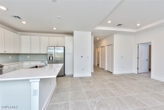Building Photo - 26300 Coco Cay Cir