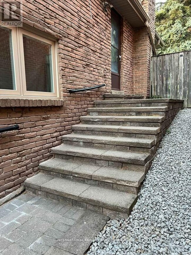 Building Photo - 87 Braeburn Dr