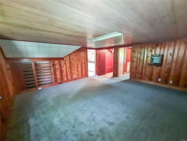 Foto del edificio - 2305 Yancey Ave