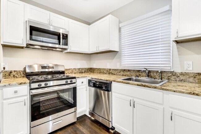 Foto del edificio - 1856 Austell Rd SW