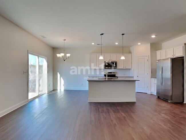 Building Photo - 161 Hazel Pk Dr