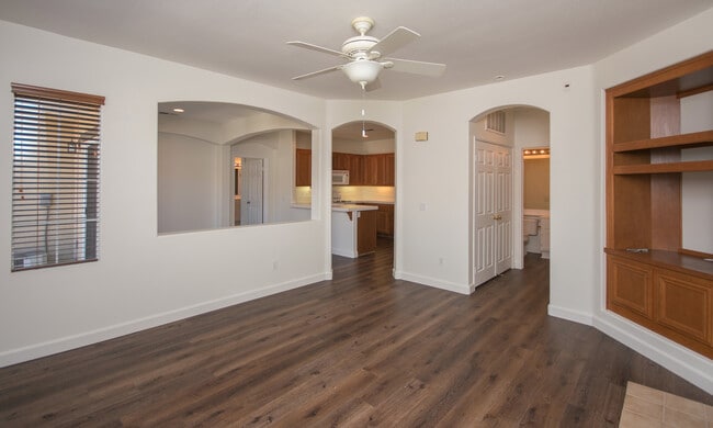 Building Photo - 4491 Brisbane Way
