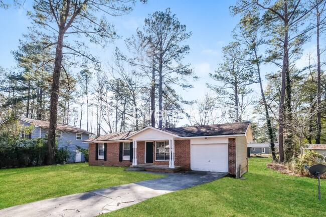 Foto del edificio - 8929 Ashwood Dr