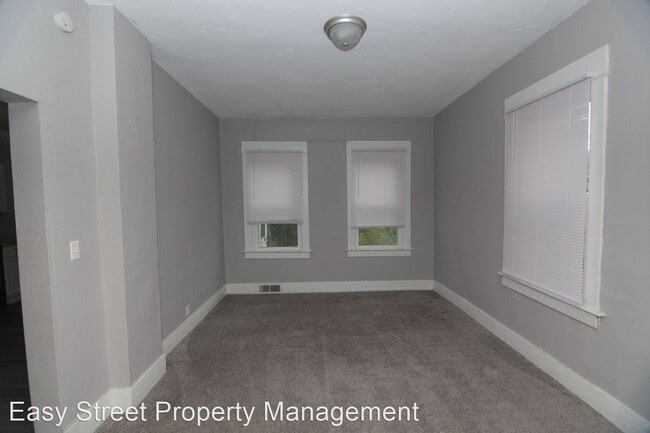 Building Photo - 3 br, 1 bath House - 1015 Arlington Ct