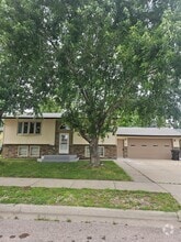 Building Photo - 4011 Oiler Ln