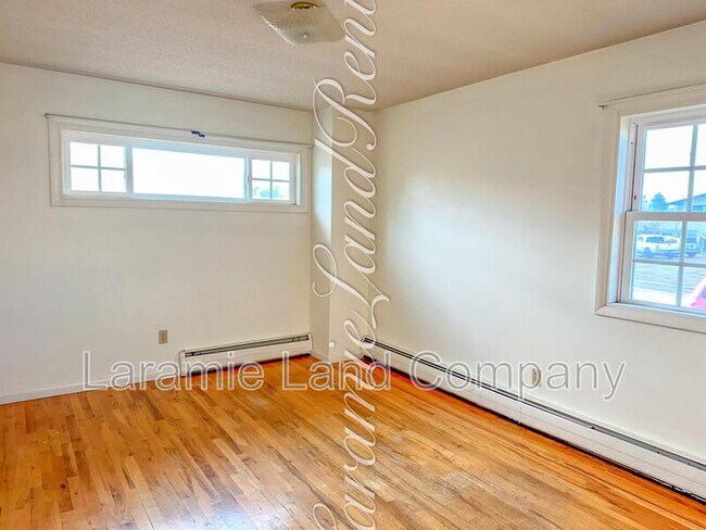 Foto del edificio - 1453 N 5th St