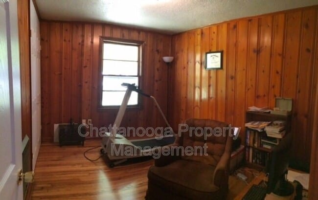 Building Photo - 724 Carden Ave