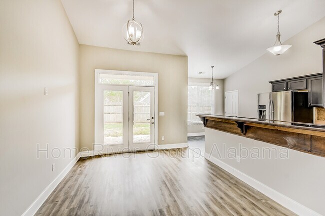 Building Photo - 114 Marigold Dr