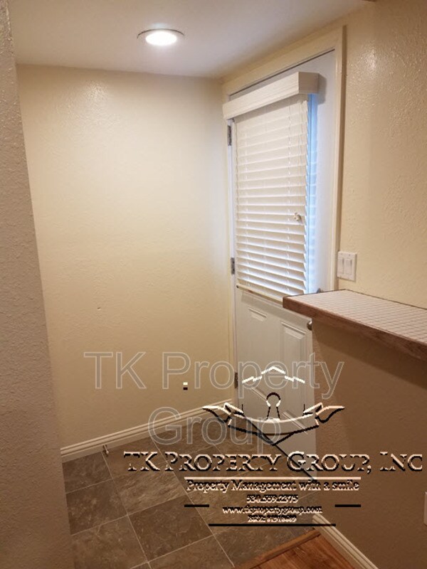 Foto del edificio - 312 Bennett St