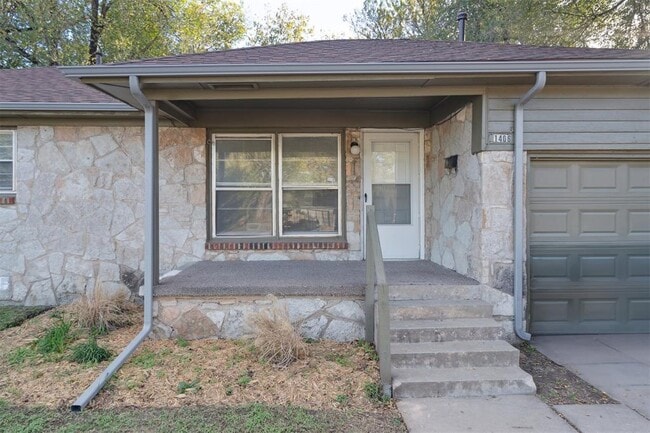 Building Photo - 1406 Sheffield Rd