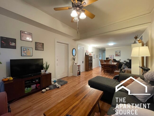 Photo - 3052 W George St Apartment