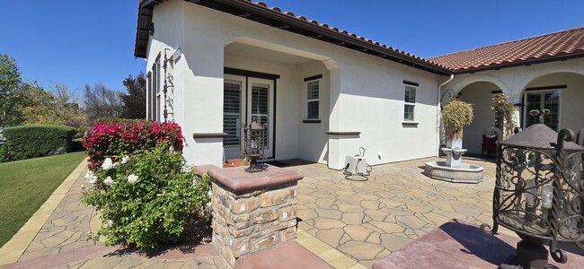 Foto del edificio - 12840 Frost Brothers Ct