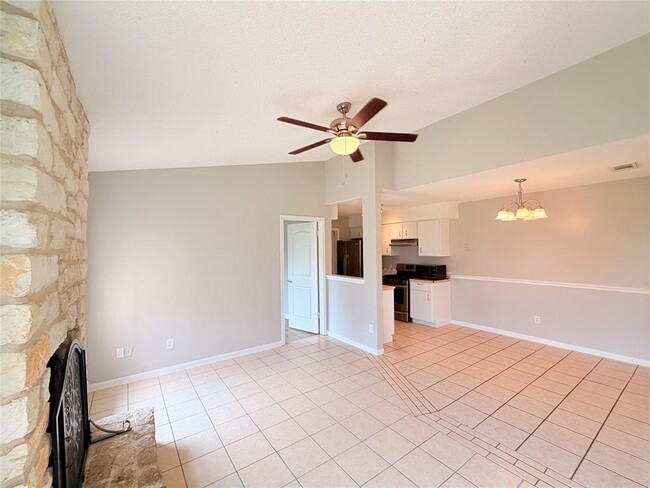 Building Photo - 14200 Sussman Ct