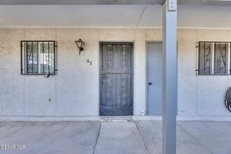 Building Photo - 6700 Escondido Dr