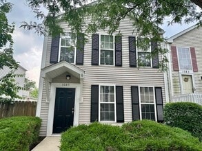 Building Photo - 1085 Symphony Dr