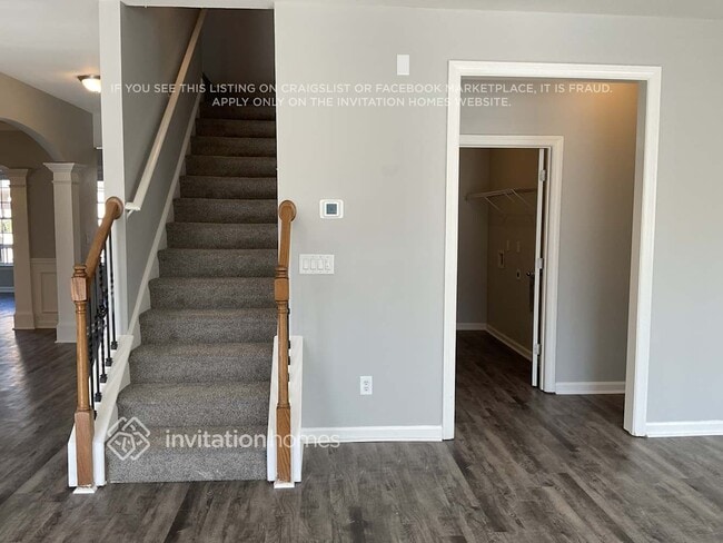 Building Photo - 4650 Sundance Cir