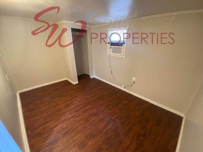 Foto del edificio - 1 Bedroom Garage Apartment — 1 Block from TSU (You Can’t Get Much Closer!)