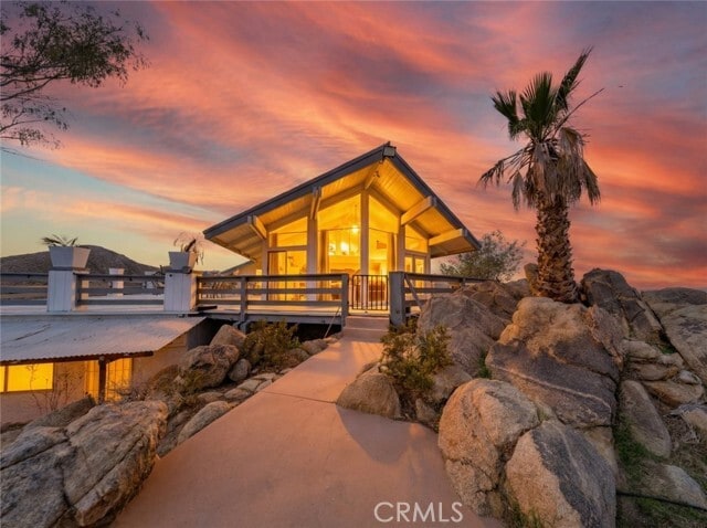 Foto del edificio - 16822 Glenfall Ave