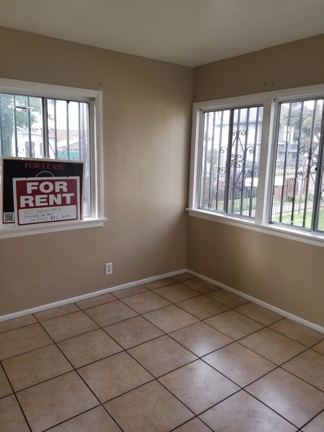 207 W Indigo St Houses in Compton, CA Westside Rentals