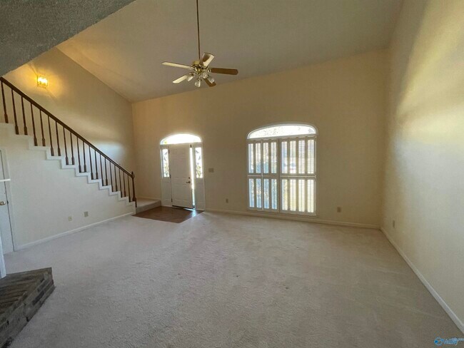 Foto del edificio - 234 W Lake Cir