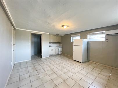 Building Photo - Walford Apartments