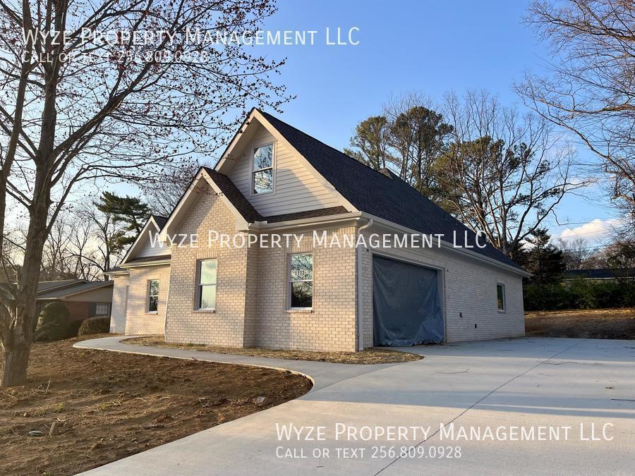Primary Photo - 1113 SE Westmoreland Ave