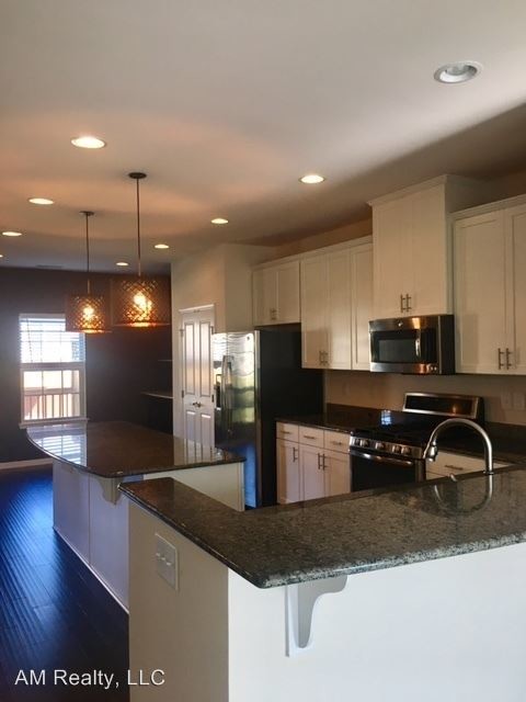Foto principal - 3 br, 3.5 bath House - 2108 Arbor Loop Drive