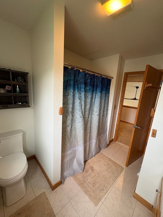 Foto del edificio - Large 4BR/2.5 BA Home w/ large yard & Central AC