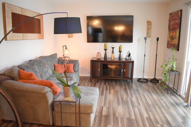Foto del edificio - 2724 S 17th St