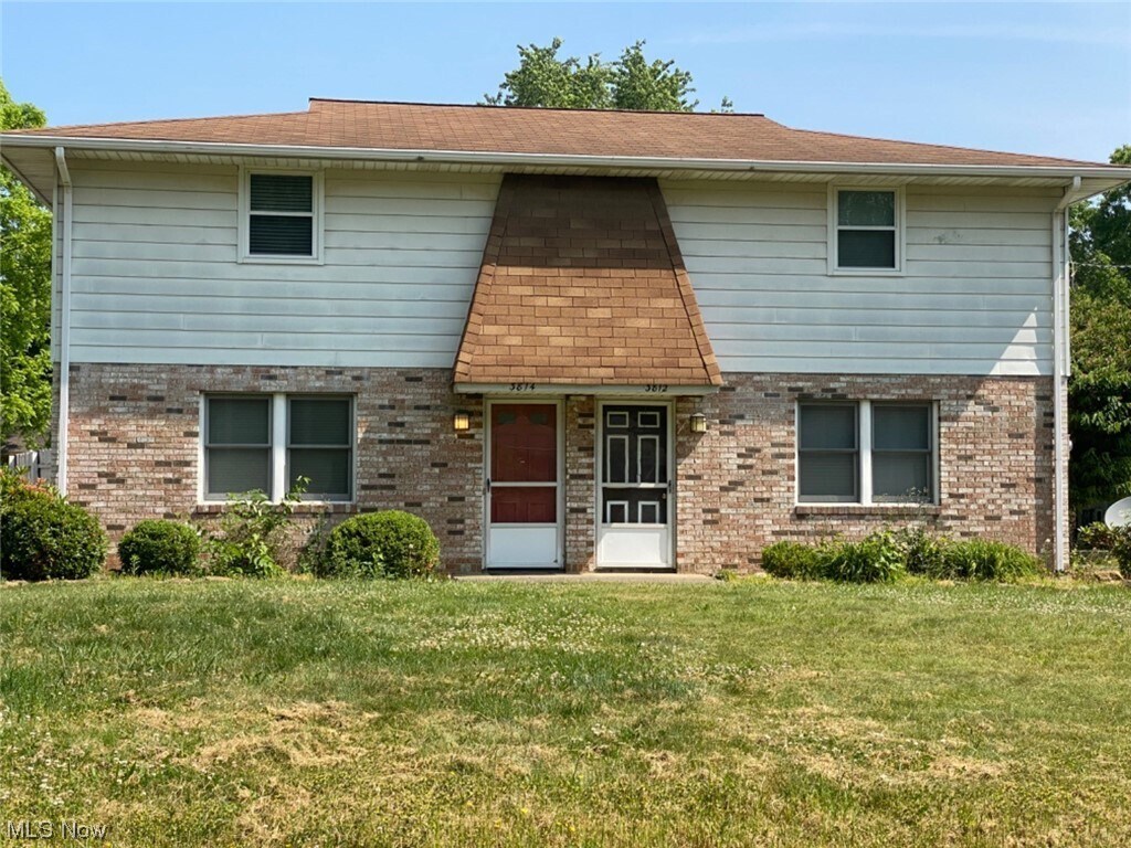 Primary Photo - 3812 Elmwood Ave
