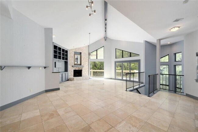 Building Photo - 6807 Cougar Run