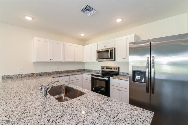 Foto del edificio - 3817 NW 41st St
