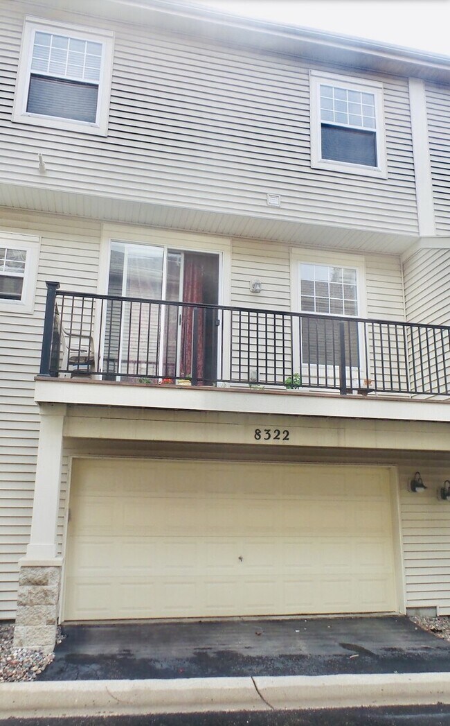 Building Photo - Available Now! Amazing Townhouse 3 Bedroom...