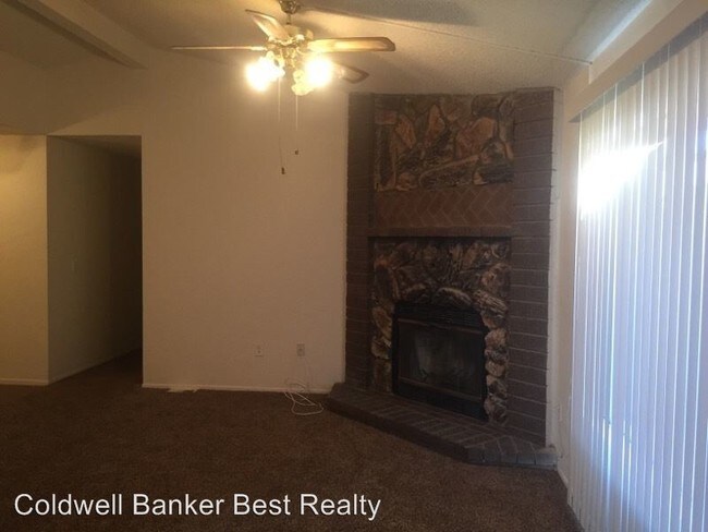 Building Photo - 14317 Dover Dr