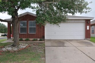 Building Photo - 12817 Paloma Blanca Way