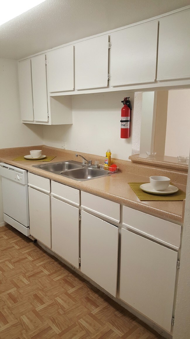 Stonegate 7203 Bellerive Dr Houston, TX Apartments for Rent in