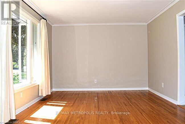 Building Photo - 5 McCammon St