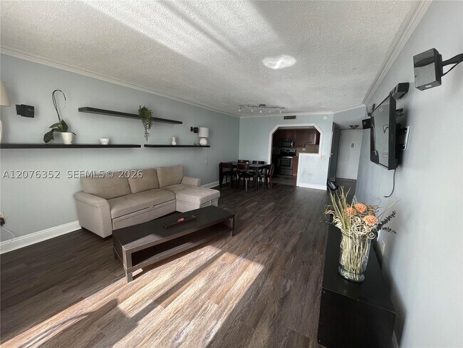 Foto del edificio - 2750 NE 183rd St